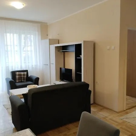 Vali1 Apartment *